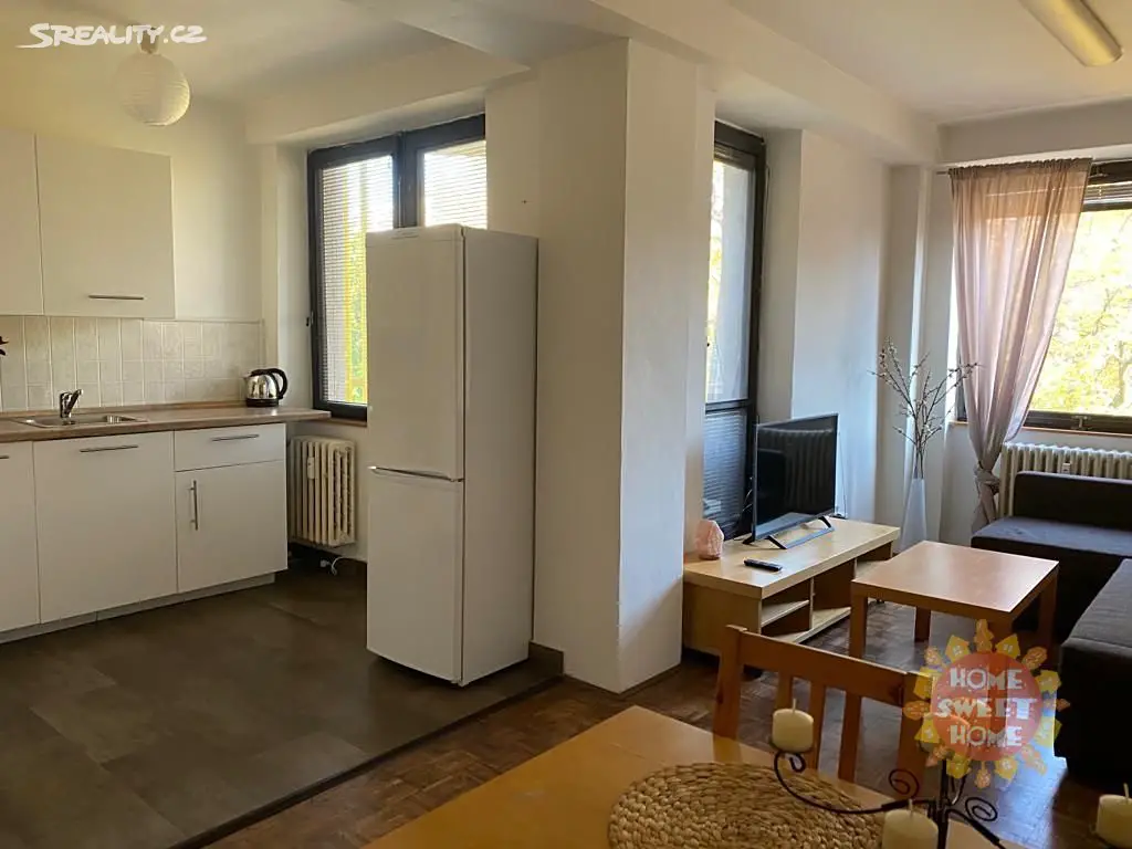 Pronájem bytu 2+kk 53 m², Ke dvoru, Praha 6 - Vokovice