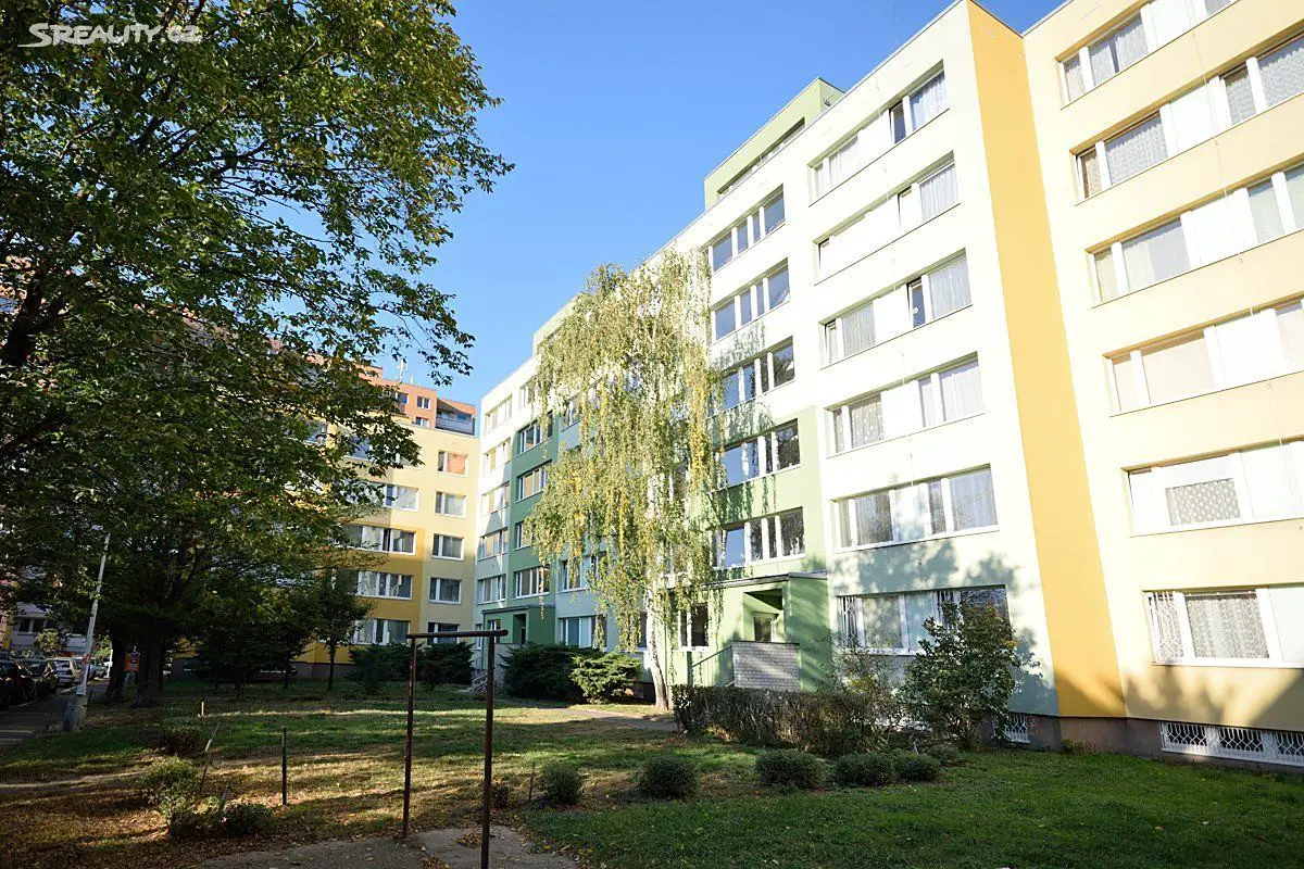 Pronájem bytu 2+kk 41 m², Na Jarově, Praha 3 - Žižkov