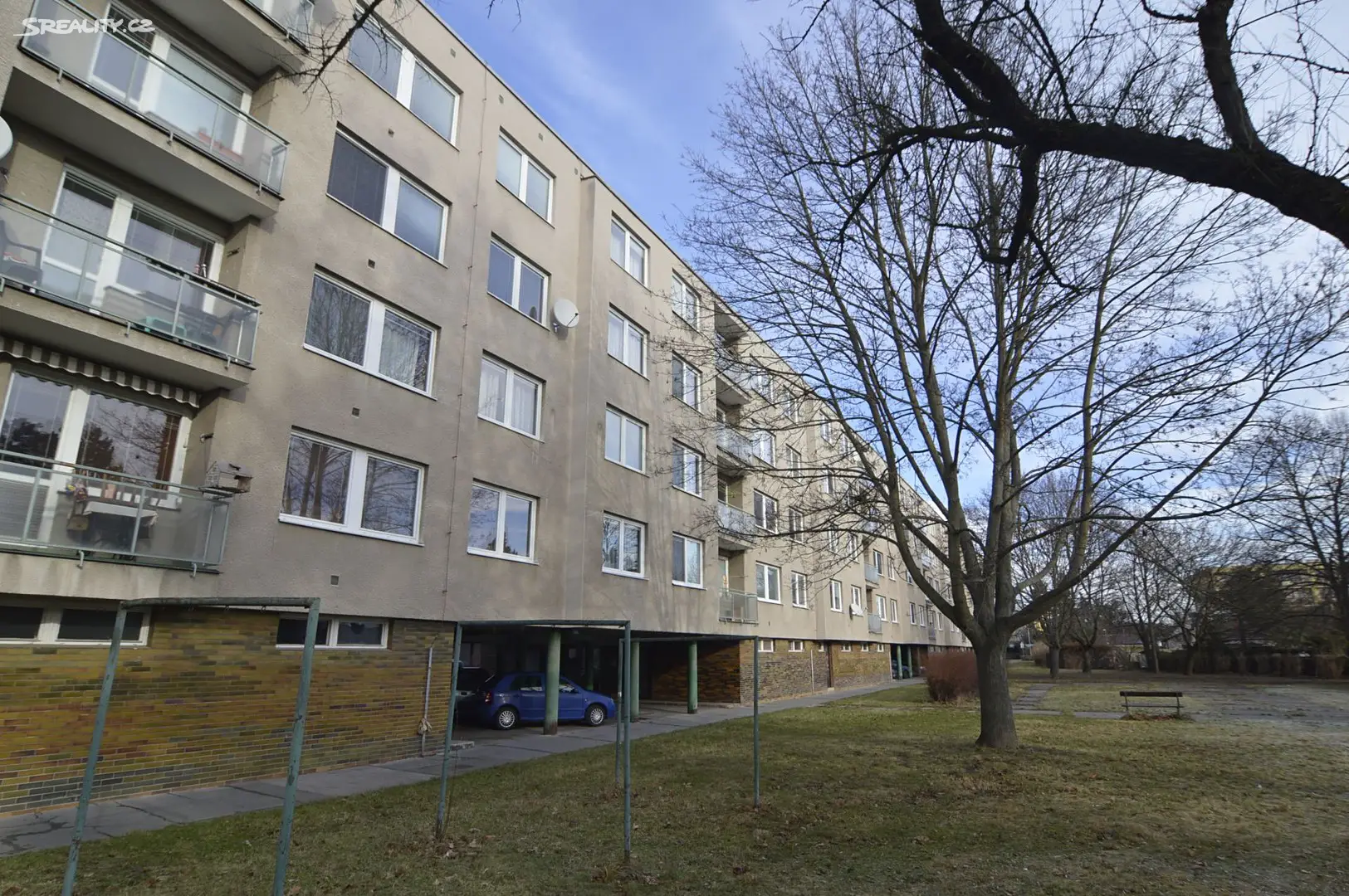 Pronájem bytu 3+1 82 m², Na Občinách, Hradec Králové - Nový Hradec Králové