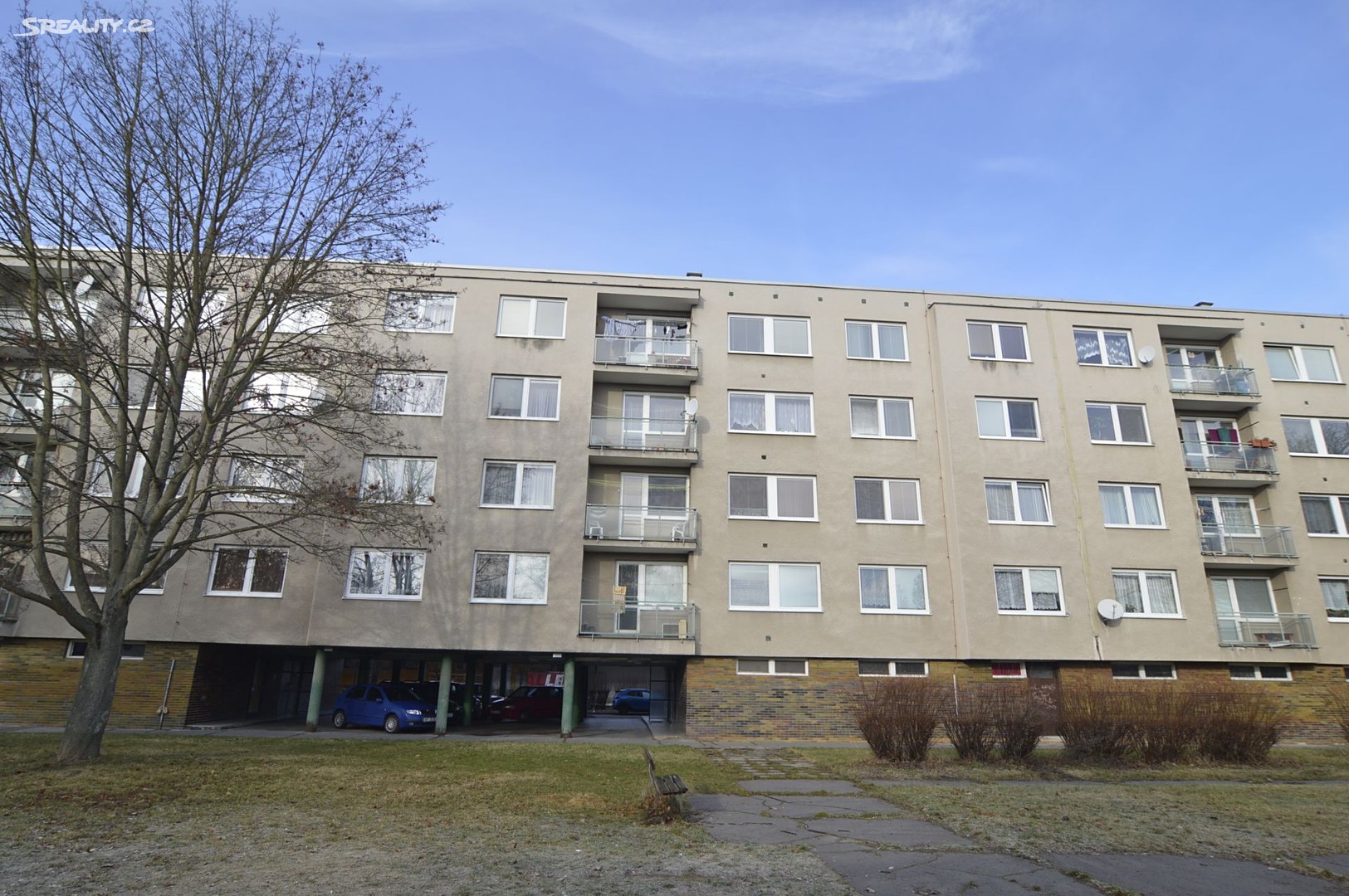 Pronájem bytu 3+1 82 m², Na Občinách, Hradec Králové - Nový Hradec Králové