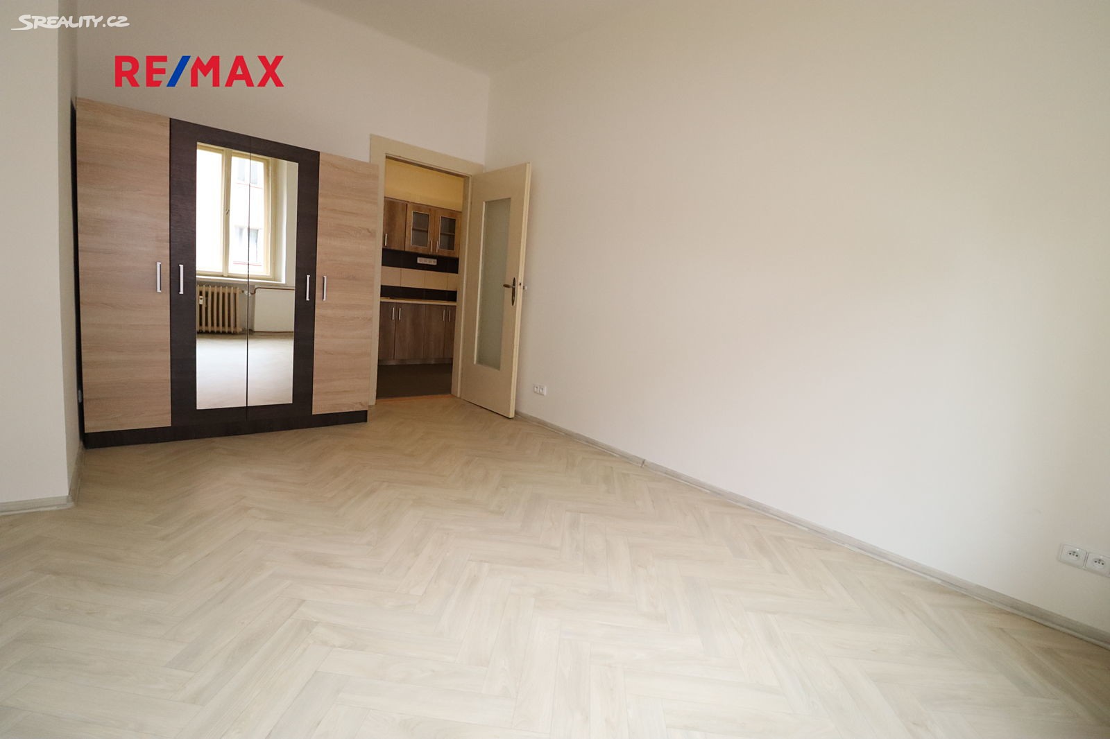 Pronájem bytu 3+1 75 m², Kouřimská, Praha 3 - Vinohrady