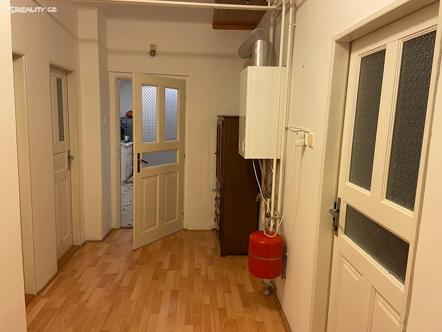 Pronájem bytu 3+1 112 m² (Podkrovní), Legií, Říčany