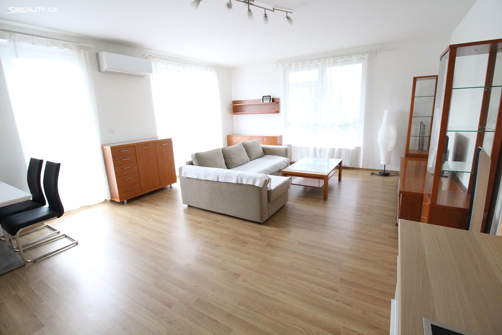 Pronájem bytu 3+kk 107 m², Bermanova, Praha 9 - Čakovice