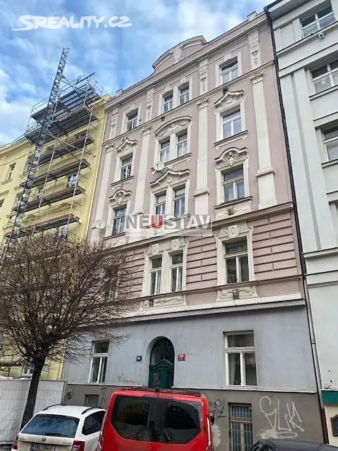 Prodej bytu 1+1 51 m², Oblouková, Praha - Vršovice
