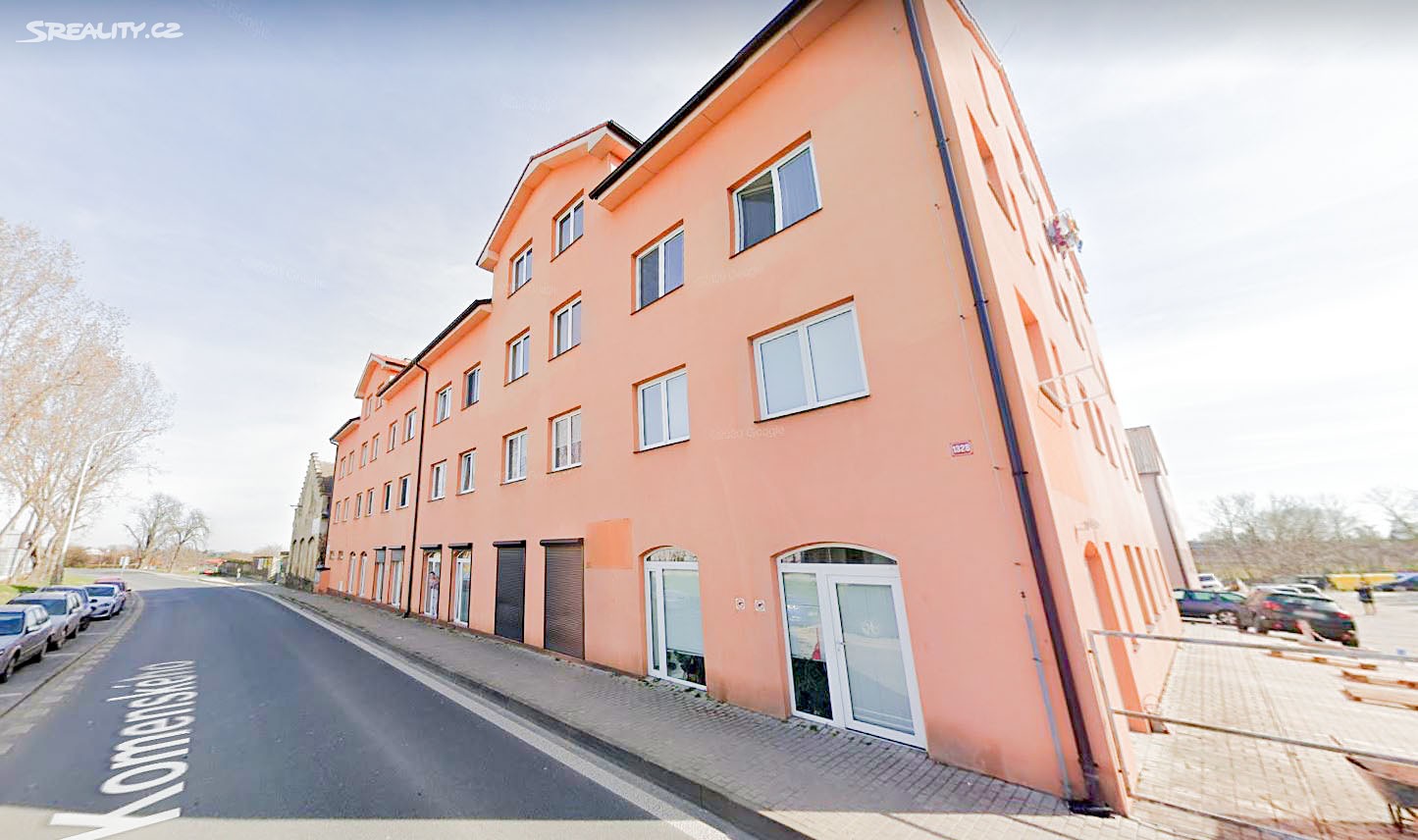 Prodej bytu 1+kk 27 m², Komenského, Šestajovice