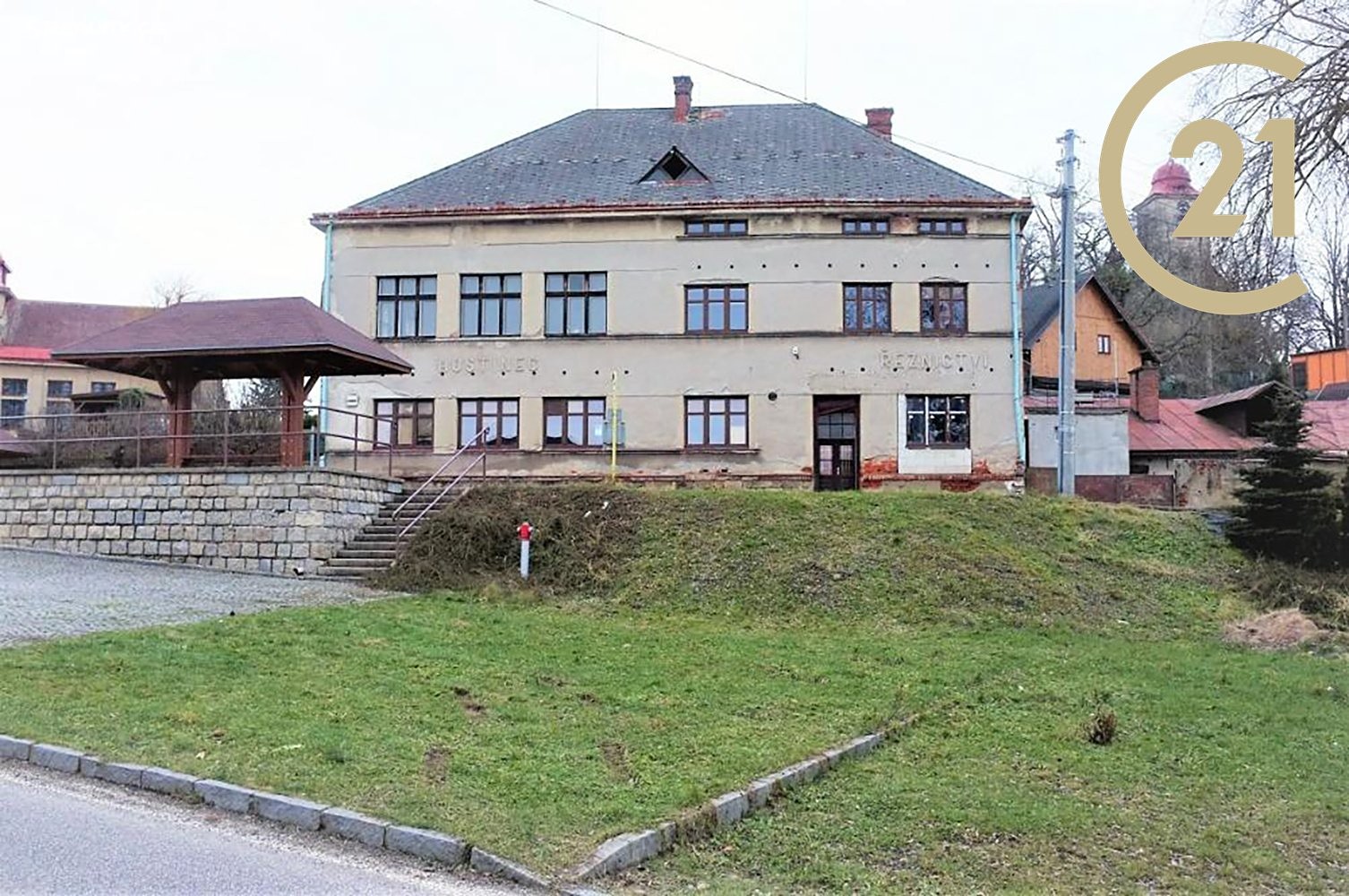 Prodej bytu 3+kk 210 m², Jenišovice, okres Jablonec nad Nisou