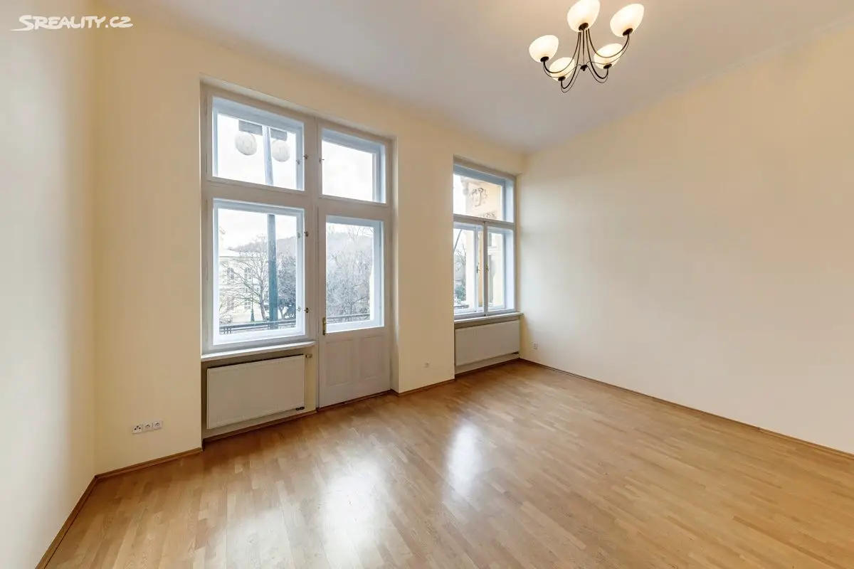 Prodej bytu 3+kk 93 m², Masarykovo nábřeží, Praha - Nové Město