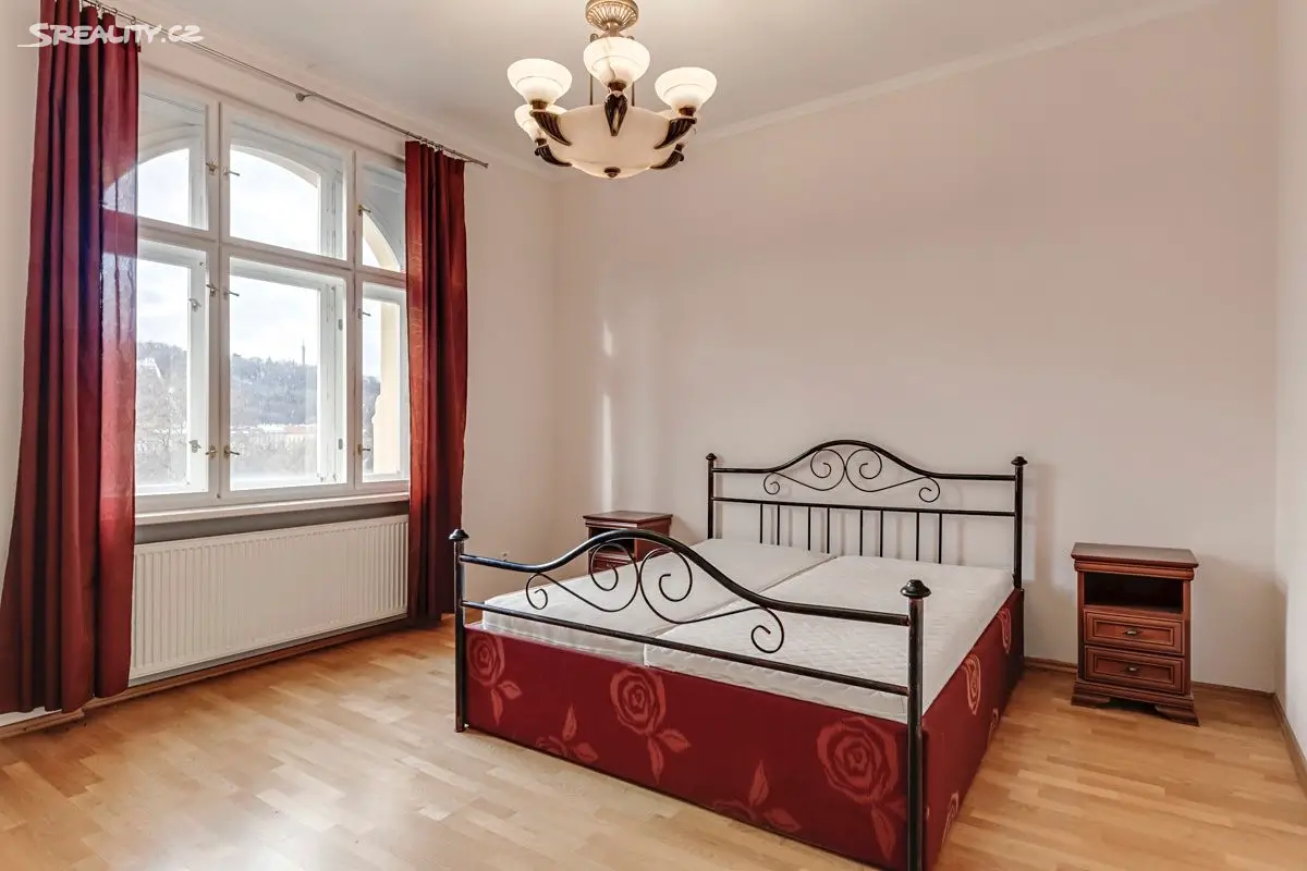Prodej bytu 4+kk 107 m², Masarykovo nábřeží, Praha - Nové Město