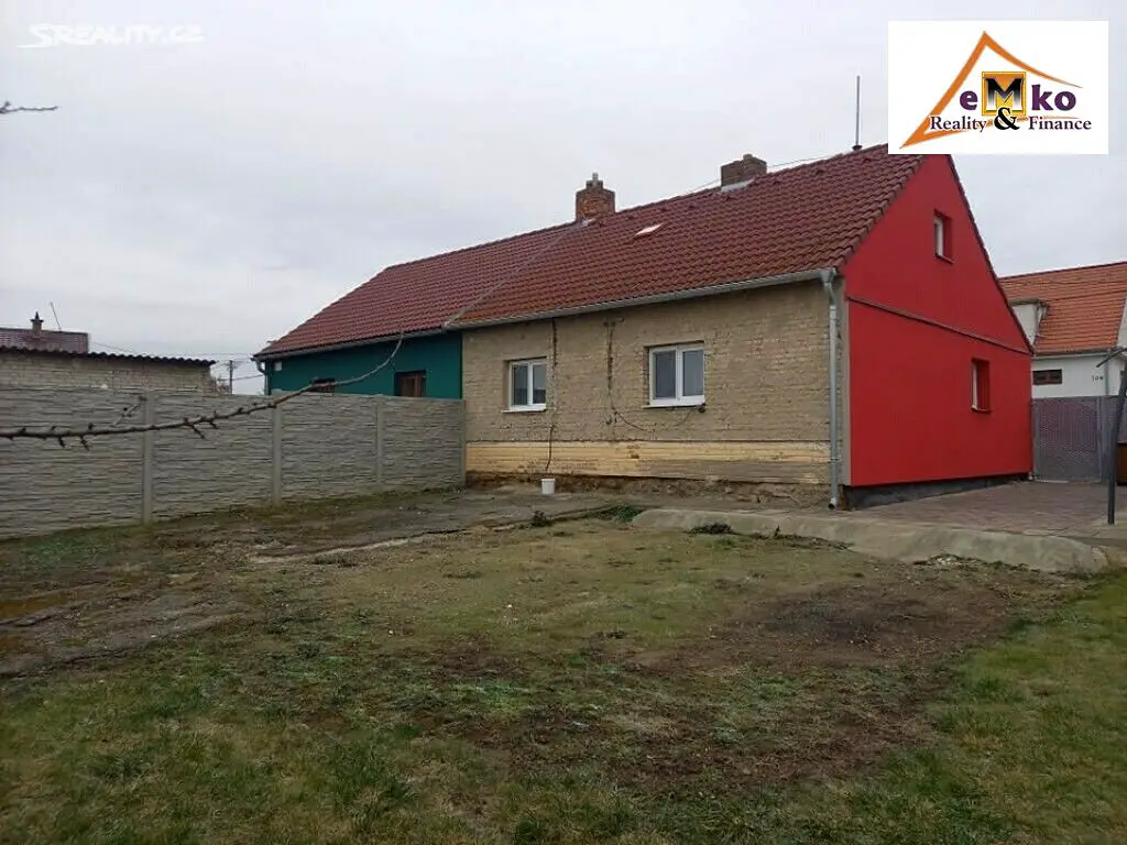 Prodej  rodinného domu 80 m², pozemek 320 m², Čejč, okres Hodonín