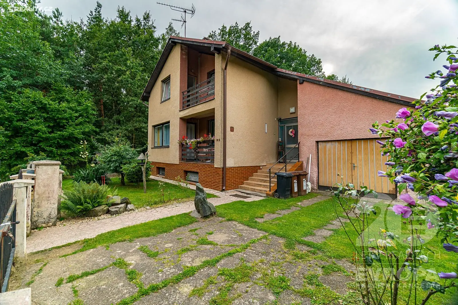 Prodej  rodinného domu 200 m², pozemek 913 m², Chvaletice - Hornická Čtvrť, okres Pardubice