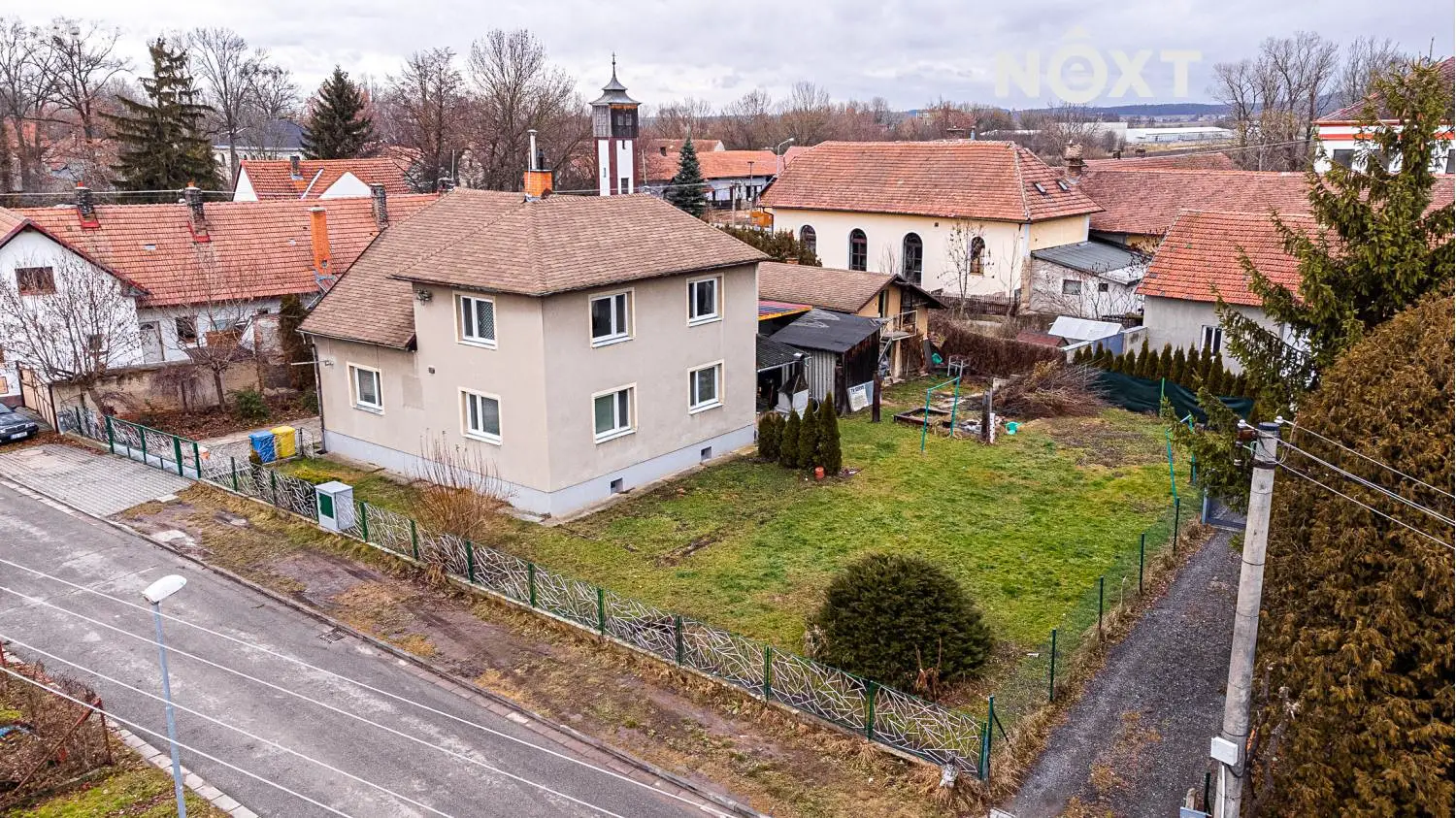 Prodej  rodinného domu 250 m², pozemek 868 m², Dolní Roveň - Litětiny, okres Pardubice
