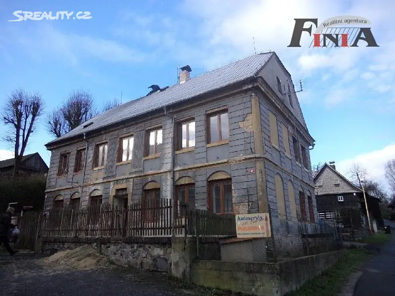 Prodej  rodinného domu 280 m², pozemek 290 m², Horní Police, okres Česká Lípa