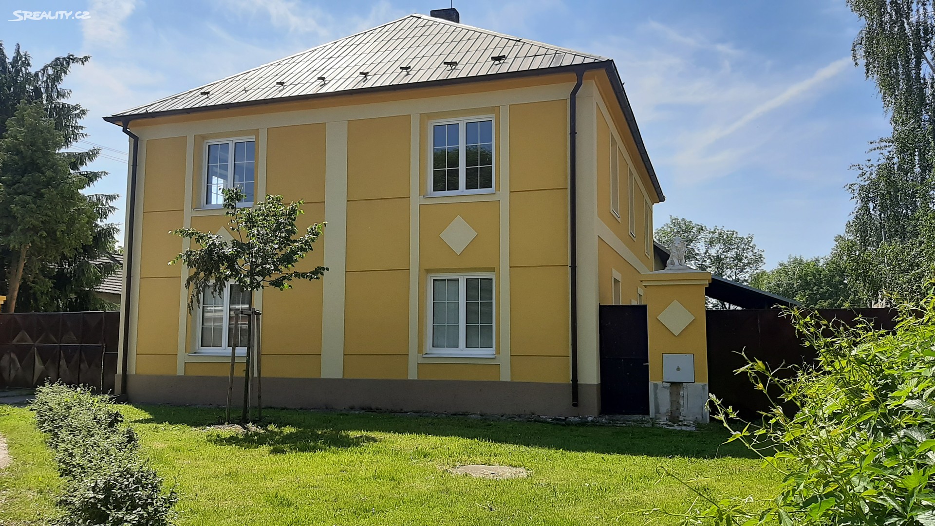Prodej  rodinného domu 411 m², pozemek 3 274 m², Kamenné Zboží, okres Nymburk