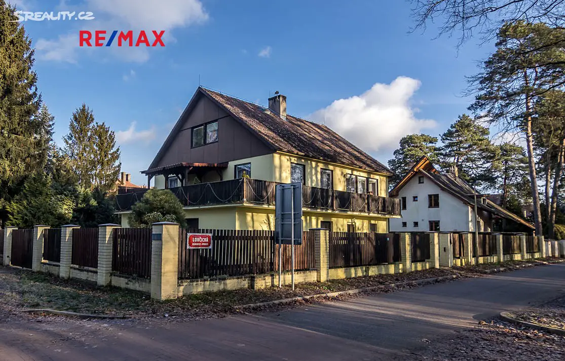 Prodej  rodinného domu 210 m², pozemek 690 m², Lovčická, Praha 9 - Klánovice