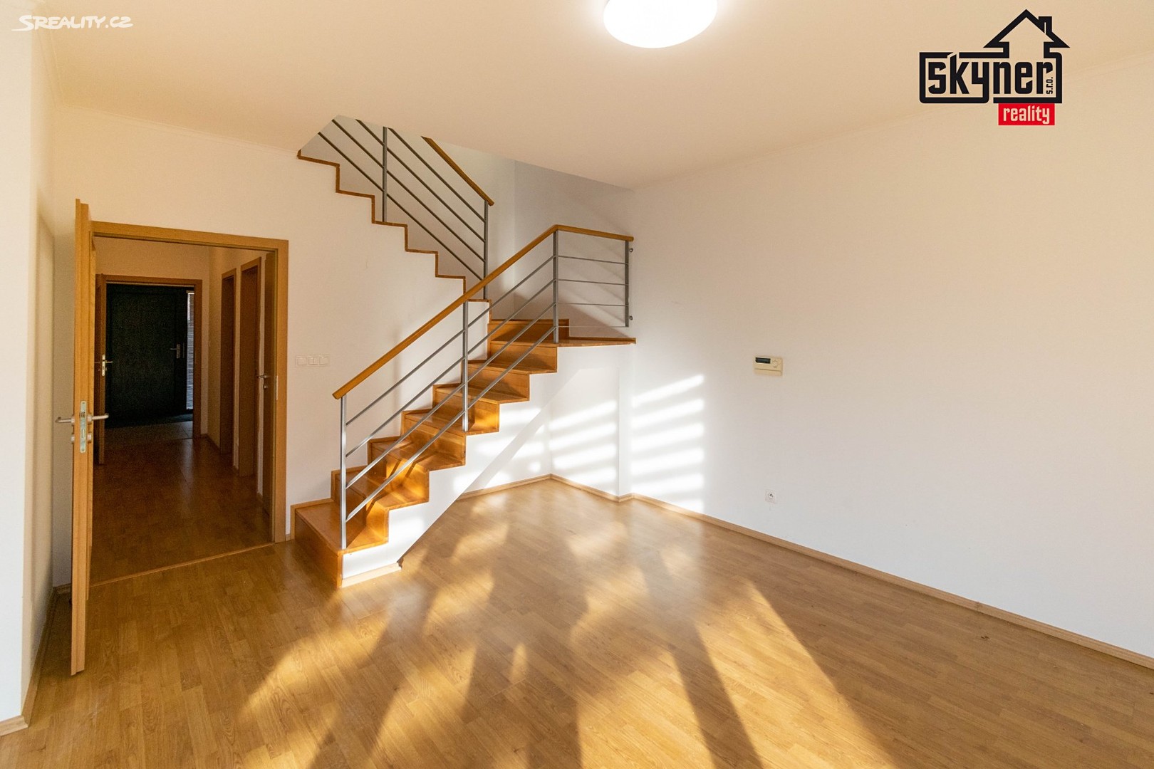 Prodej  rodinného domu 190 m², pozemek 497 m², Lhotákova, Praha 8 - Libeň