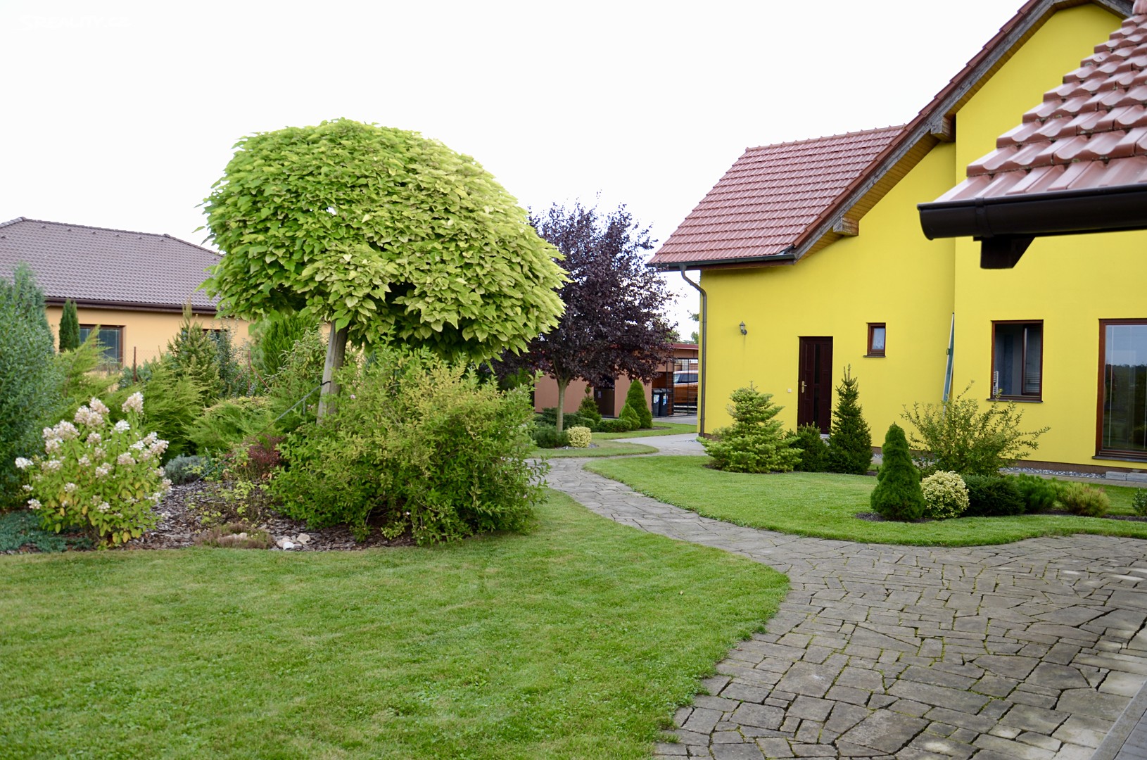 Prodej  rodinného domu 200 m², pozemek 1 242 m², Sadská, okres Nymburk