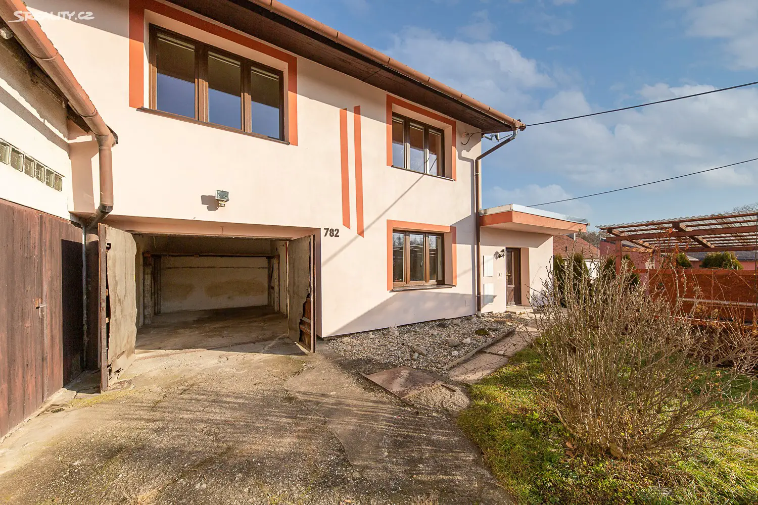 Prodej  rodinného domu 450 m², pozemek 829 m², Butovická, Studénka - Butovice