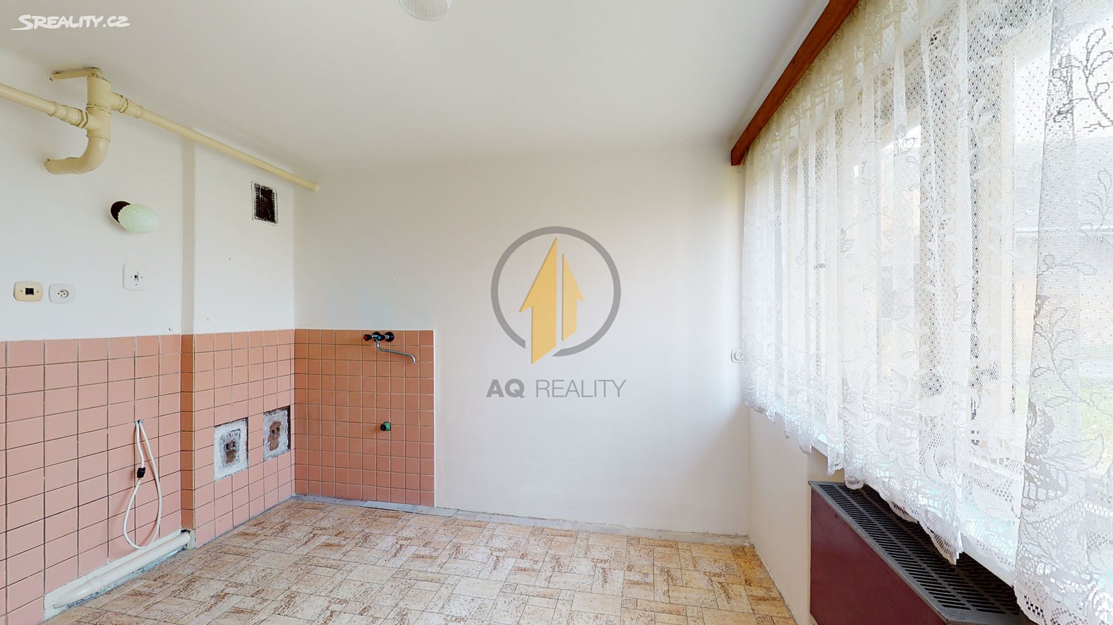 Prodej  rodinného domu 320 m², pozemek 1 429 m², Tuř, okres Jičín