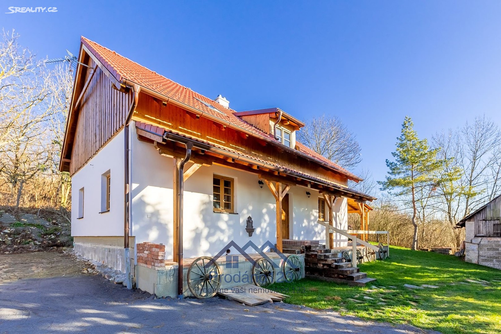 Prodej  rodinného domu 160 m², pozemek 1 417 m², Velenice, okres Nymburk
