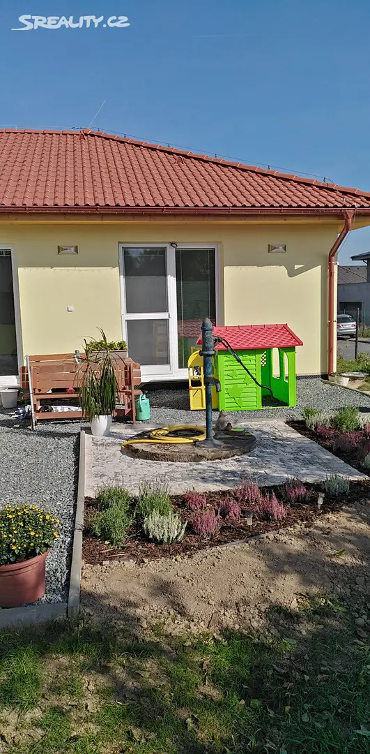 Prodej  rodinného domu 150 m², pozemek 1 112 m², Vyžlovka, okres Praha-východ