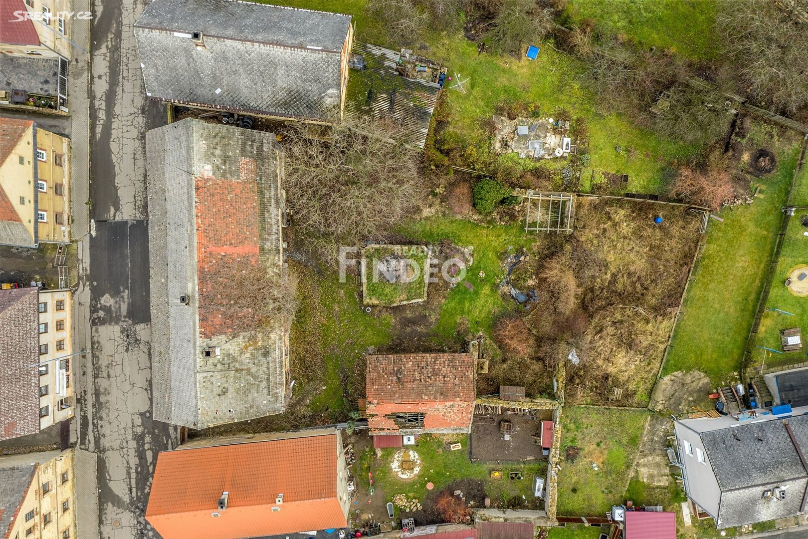 Prodej  stavebního pozemku 1 555 m², Blíževedly, okres Česká Lípa