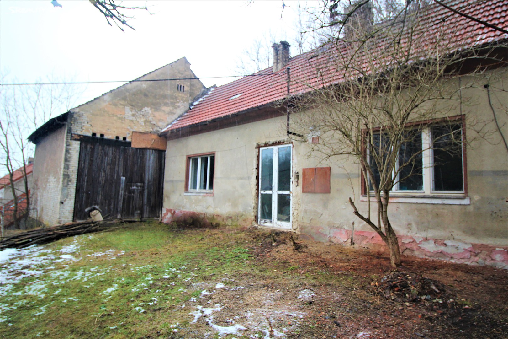 Prodej  stavebního pozemku 1 425 m², Bratronice - Dolní Bezděkov, okres Kladno