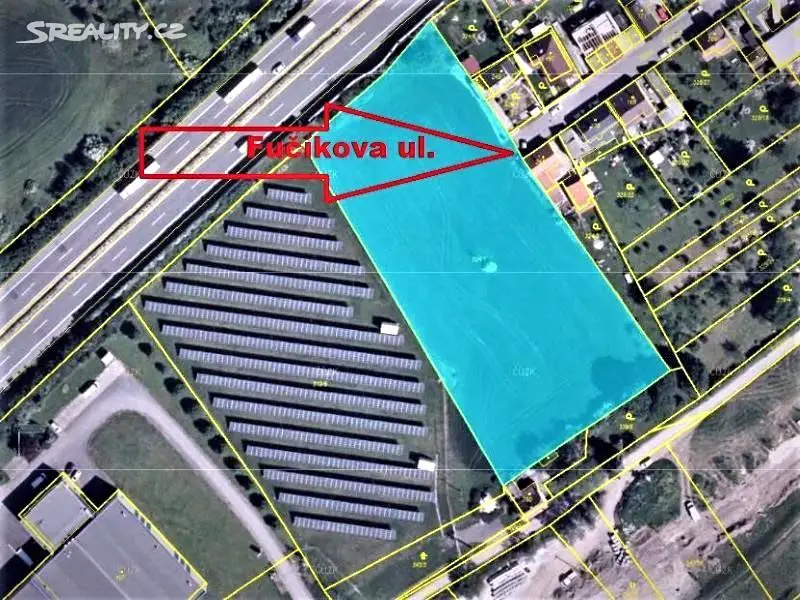 Prodej  komerčního pozemku 8 923 m², Králův Dvůr, okres Beroun