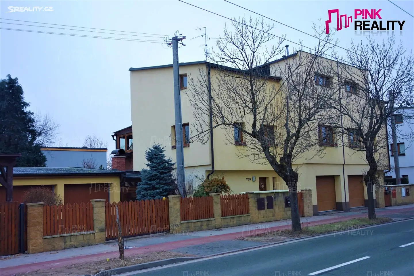 Pronájem  rodinného domu 166 m², pozemek 344 m², Náhon, Hradec Králové - Malšovice