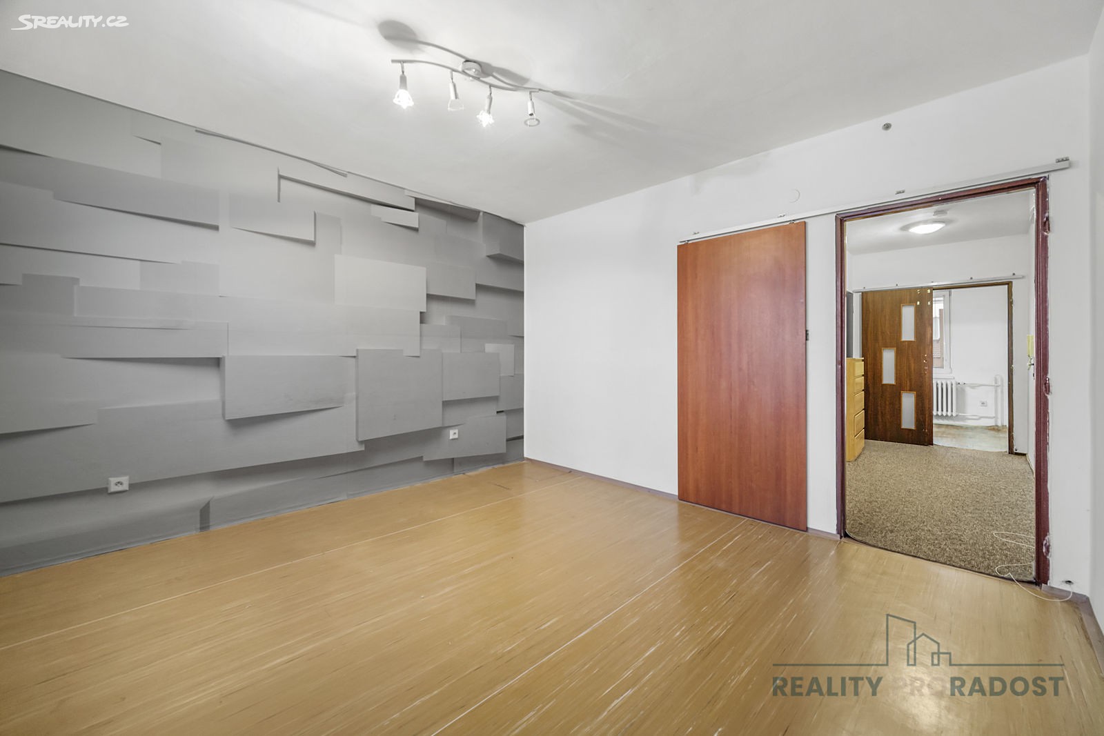 Prodej bytu 1+1 45 m², Karla IV., Pardubice - Zelené Předměstí