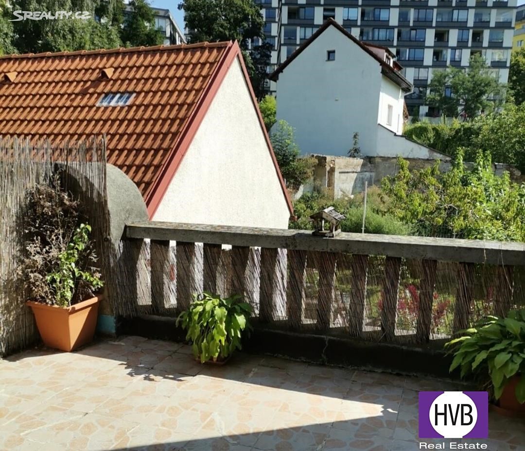 Prodej  vícegeneračního domu 230 m², pozemek 451 m², Střížkovská, Praha