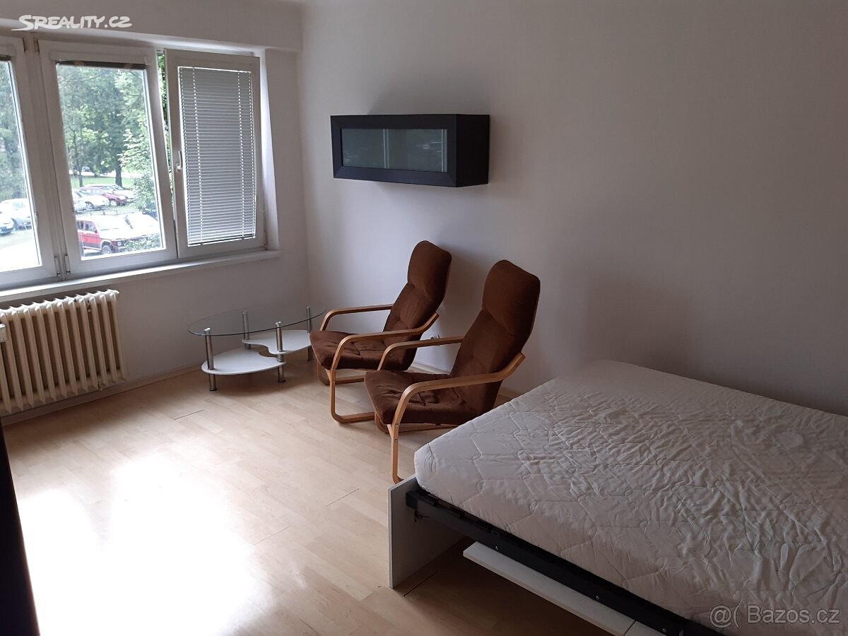 Pronájem bytu 1+1 32 m², Řecká, Ostrava - Poruba