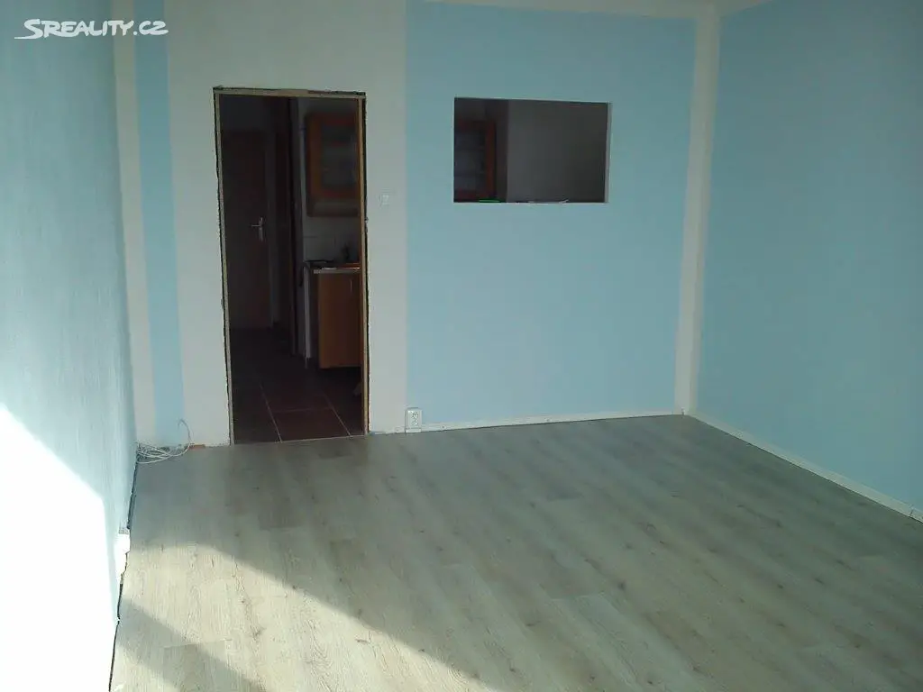 Pronájem bytu 1+kk 34 m², Nad Školou, Liberec - Liberec XXX-Vratislavice nad Nisou