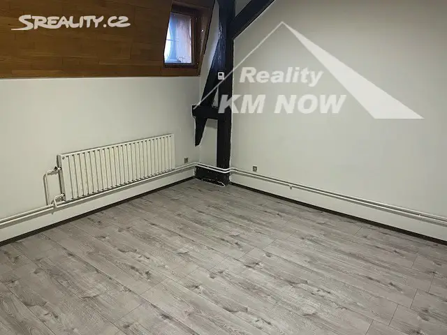Pronájem bytu 2+kk 105 m² (Podkrovní), Kroměříž, okres Kroměříž