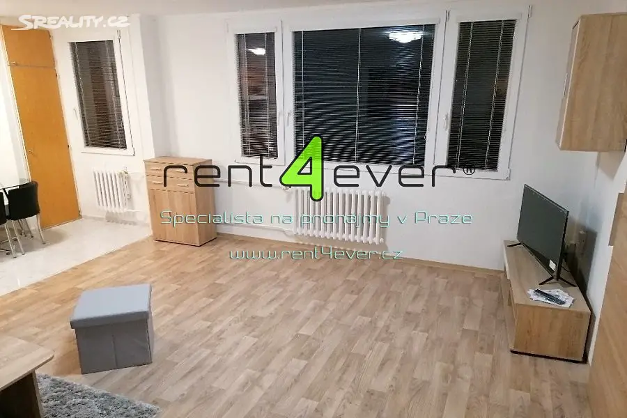 Pronájem bytu 3+1 82 m², Toušeňská, Praha 4 - Lhotka