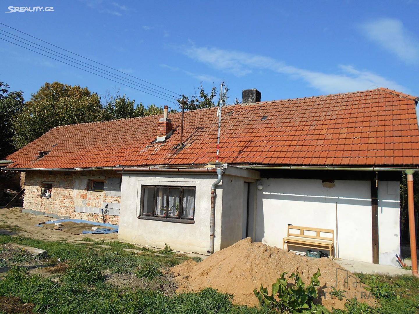 Prodej  rodinného domu 110 m², pozemek 543 m², Hlušice - Hlušičky, okres Hradec Králové