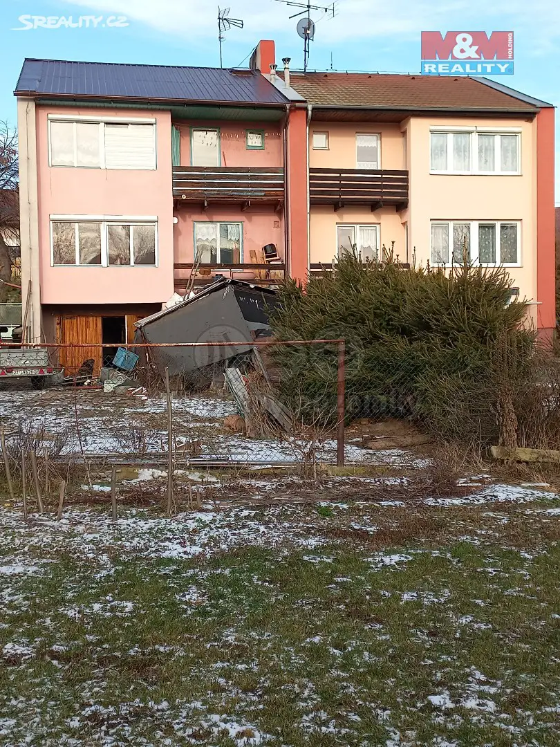 Prodej  rodinného domu 160 m², pozemek 677 m², Petrohrad, okres Louny