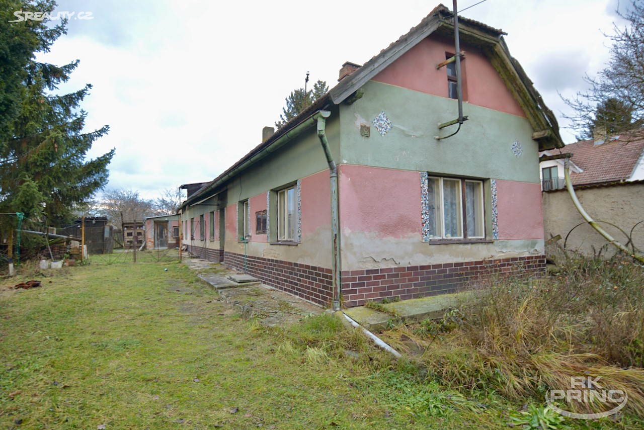 Prodej  rodinného domu 280 m², pozemek 1 547 m², Velké Všelisy - Zamachy, okres Mladá Boleslav