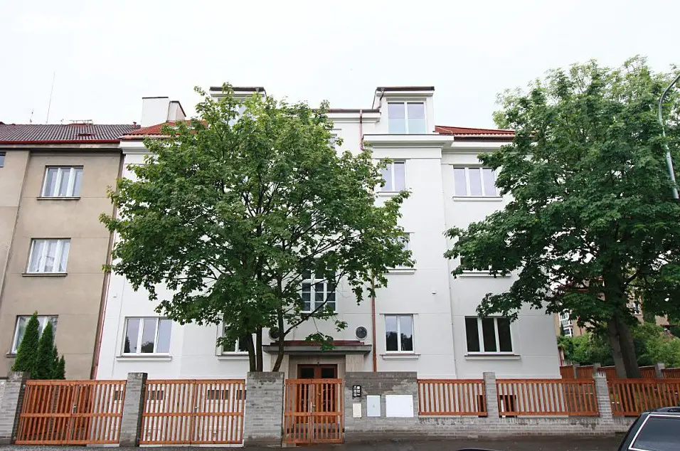 Pronájem bytu 1+kk 45 m², Velvarská, Praha 6 - Dejvice