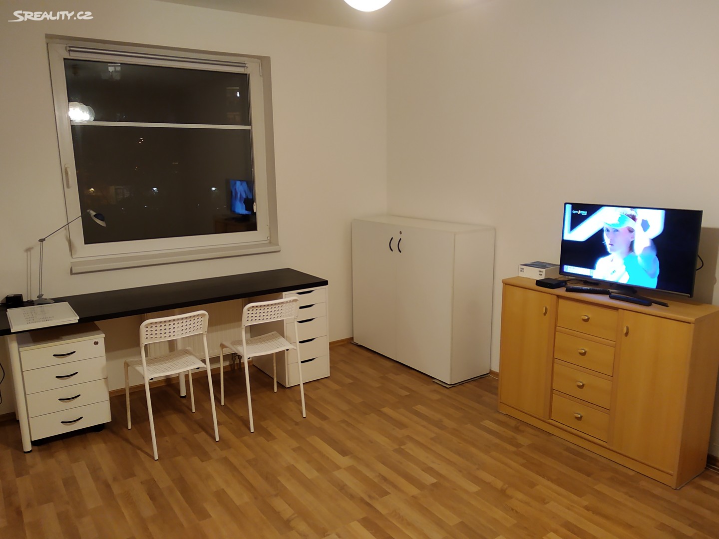 Pronájem bytu 1+kk 39 m², Na Břehu, Praha 9 - Vysočany