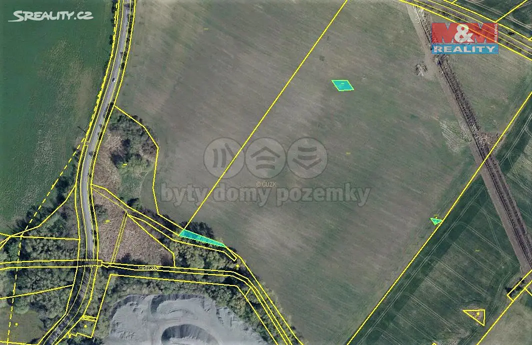 Prodej  pozemku 2 008 m², Měrunice, okres Teplice