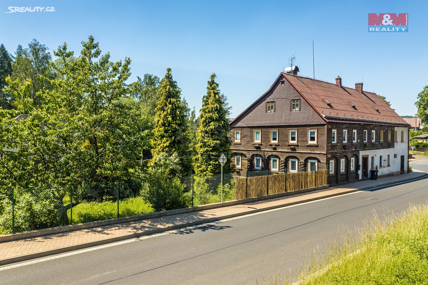 Prodej  rodinného domu 351 m², pozemek 1 372 m², Krásná Lípa, okres Děčín