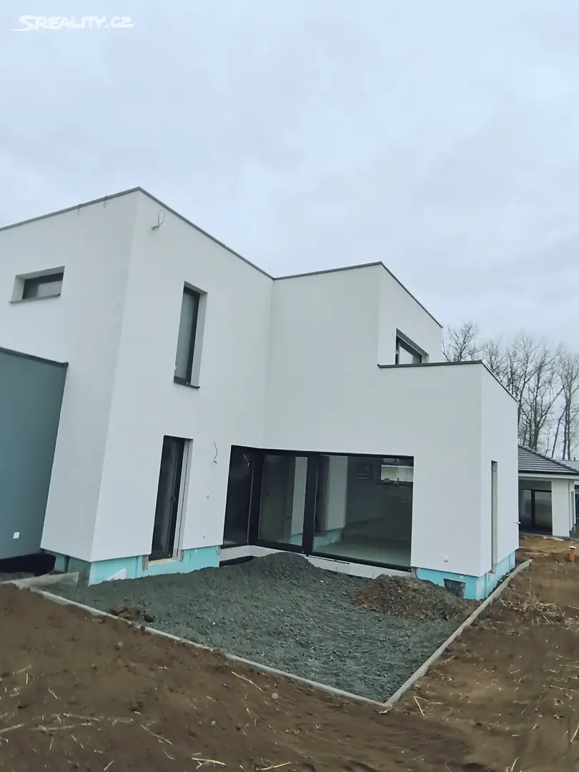 Prodej  rodinného domu 172 m², pozemek 550 m², Pardubice, okres Pardubice