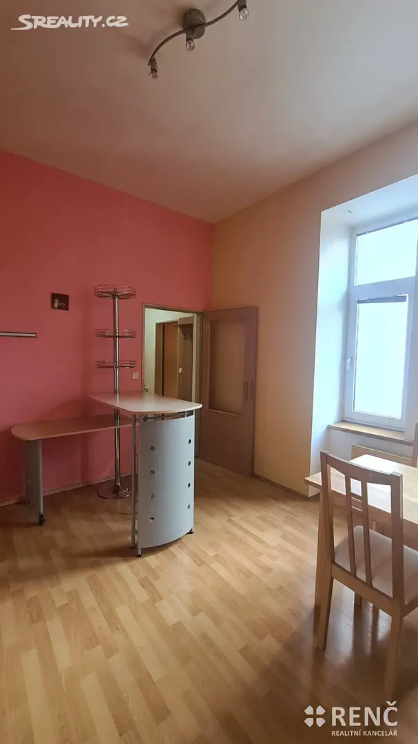 Pronájem bytu 1+1 46 m², Antonína Slavíka, Brno - Černá Pole