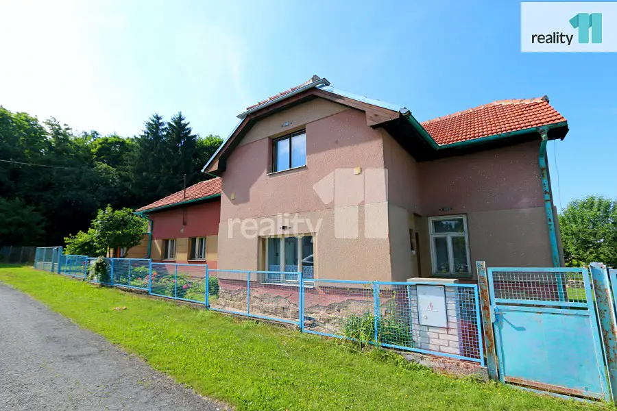 Prodej  rodinného domu 110 m², pozemek 1 632 m², Malotice - Lhotky, okres Kolín