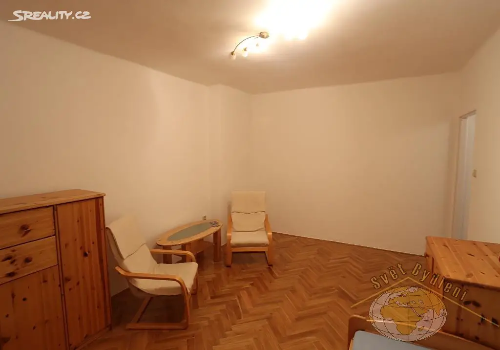 Pronájem bytu 2+1 54 m², Dobšická, Praha 9 - Horní Počernice