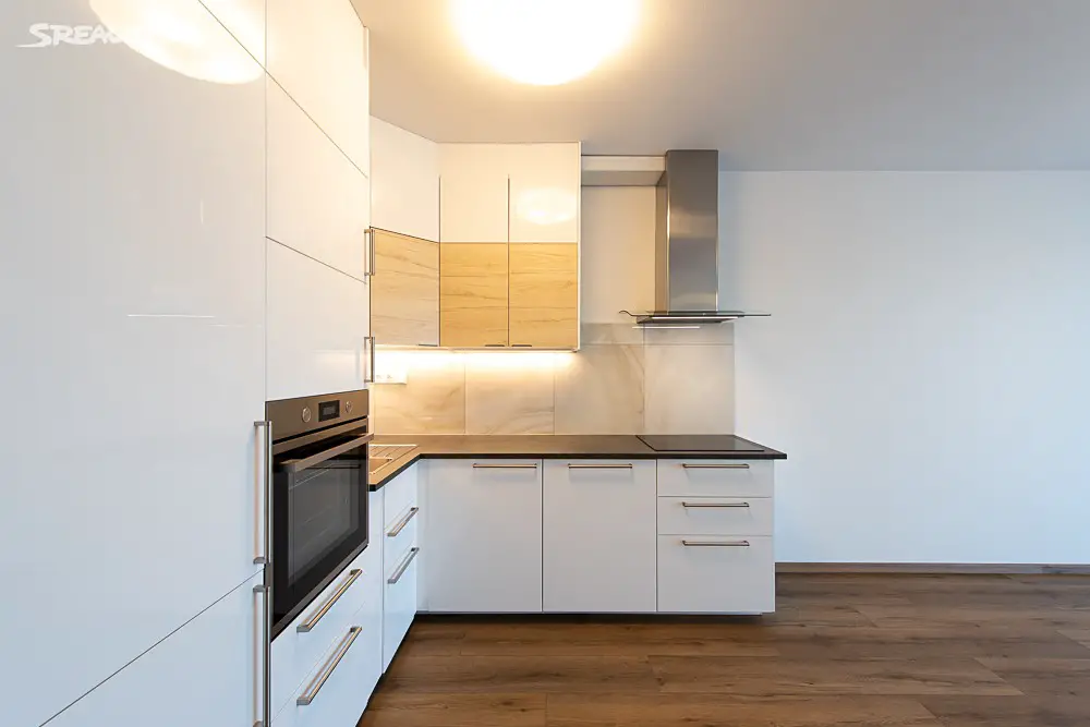 Pronájem bytu 2+kk 69 m², Otýlie Beníškové, Plzeň - Severní Předměstí