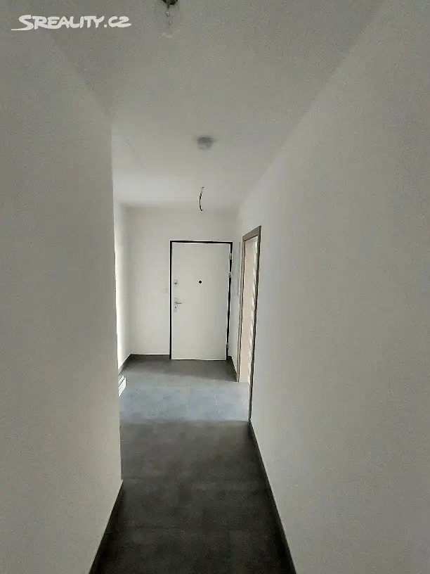 Pronájem bytu 2+kk 49 m², Lederova, Roztoky
