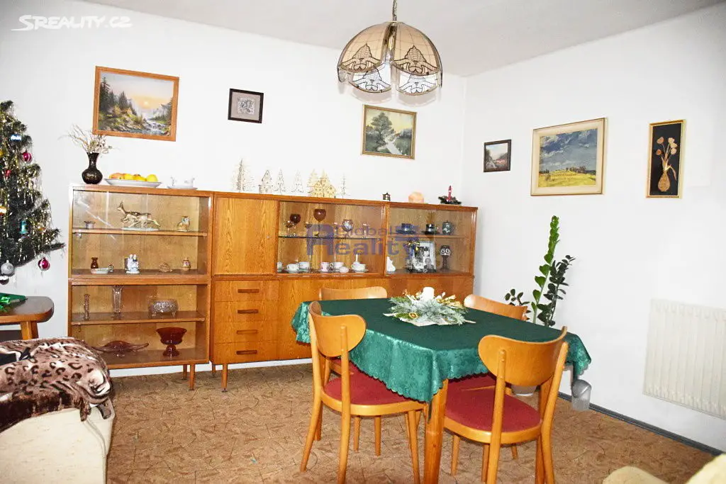 Prodej  rodinného domu 100 m², pozemek 1 362 m², Jindrova, Hradec Králové - Plácky