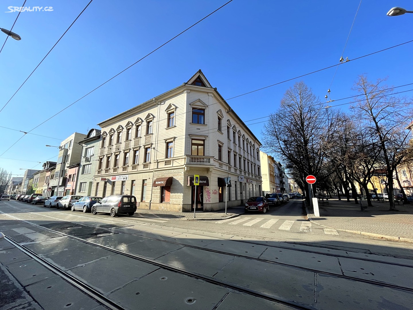 Pronájem bytu 2+1 64 m², náměstí Republiky, Brno - Husovice