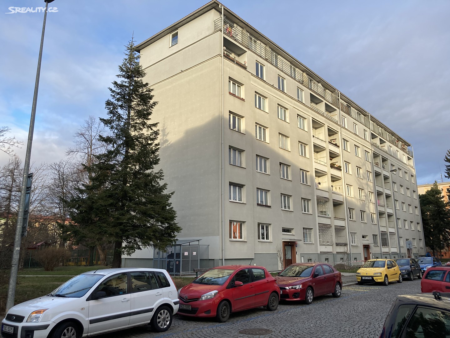 Pronájem bytu 2+1 57 m², Sečská, Praha 10 - Strašnice